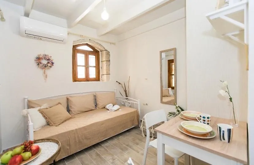 Kamaraki Studios Old Town Rethymno 6